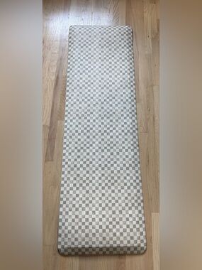 Brand NEW! House of Noa Standing Mat 22" x 72” new without tags